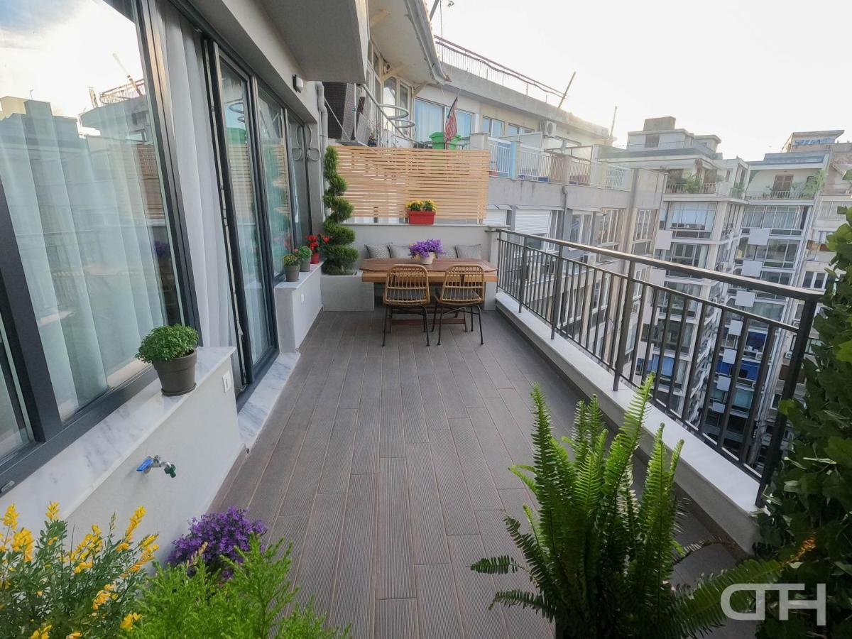 Luxury 80M2 Apartment With Balcony Downtown Thessaloniki Buitenkant foto