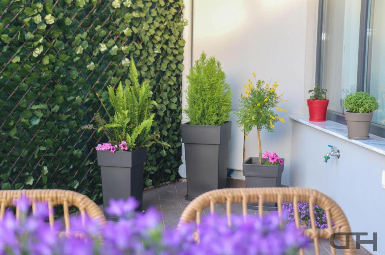 Luxury 80M2 Apartment With Balcony Downtown Thessaloniki Buitenkant foto