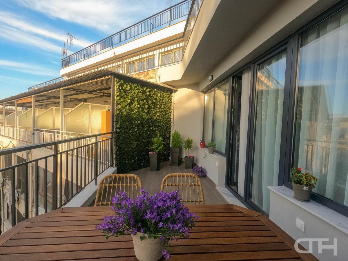 Luxury 80M2 Apartment With Balcony Downtown Thessaloniki Buitenkant foto