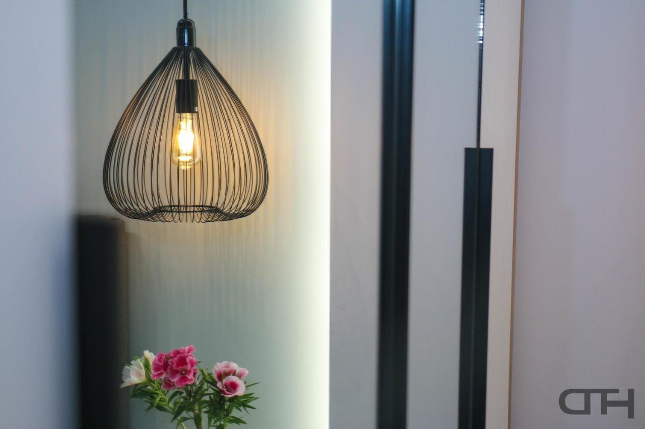 Luxury 80M2 Apartment With Balcony Downtown Thessaloniki Buitenkant foto