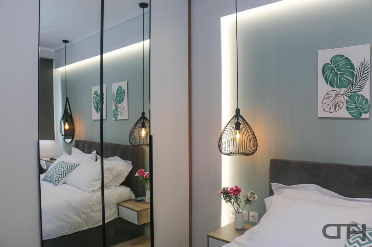 Luxury 80M2 Apartment With Balcony Downtown Thessaloniki Buitenkant foto