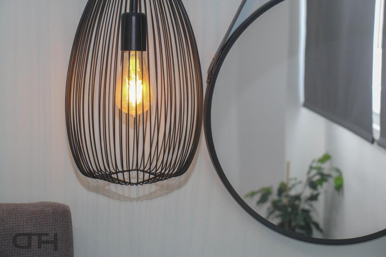 Luxury 80M2 Apartment With Balcony Downtown Thessaloniki Buitenkant foto