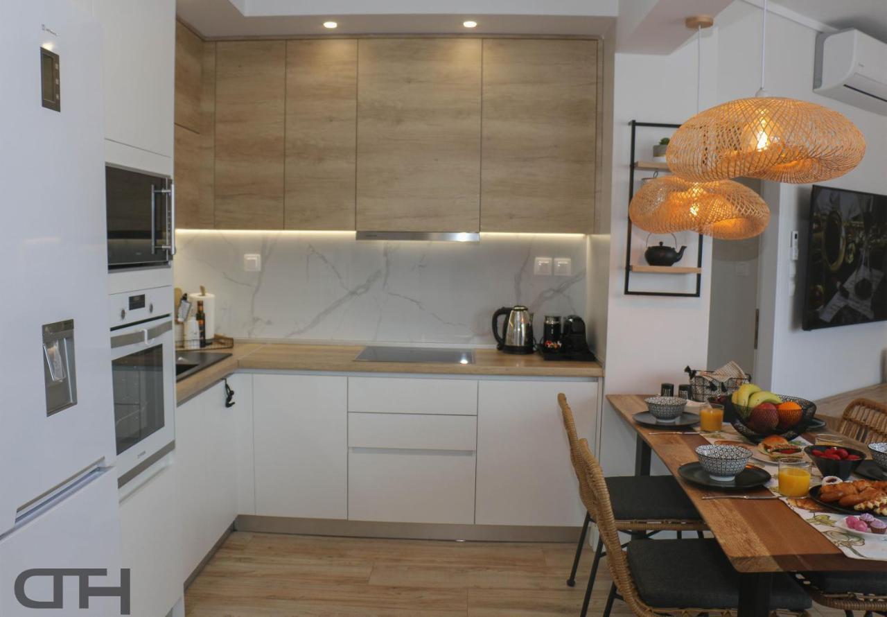Luxury 80M2 Apartment With Balcony Downtown Thessaloniki Buitenkant foto